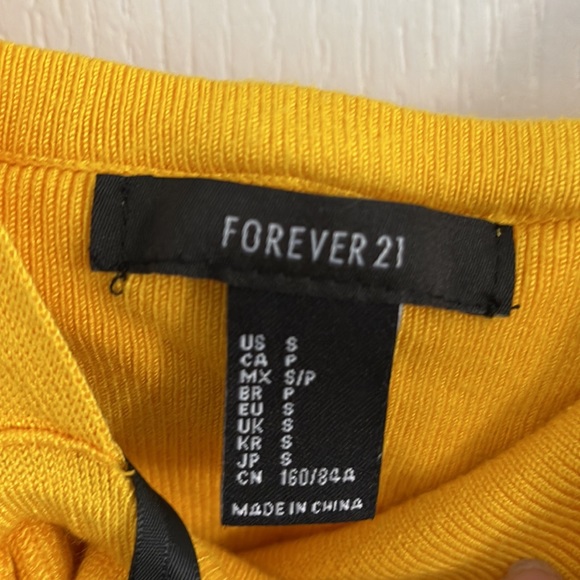 Yellow cropped tank top - Picture 3 of 3